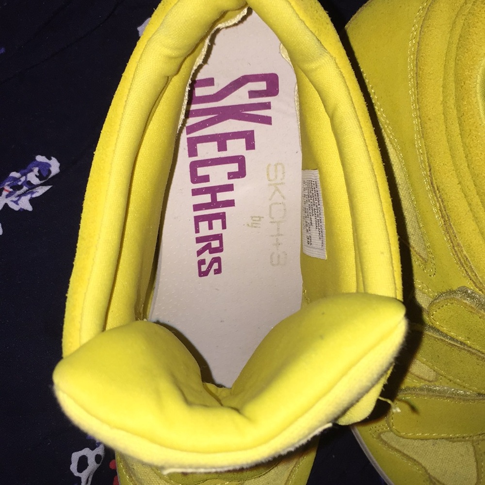 Fashionable sketchers🤩 - Picture 2 of 2